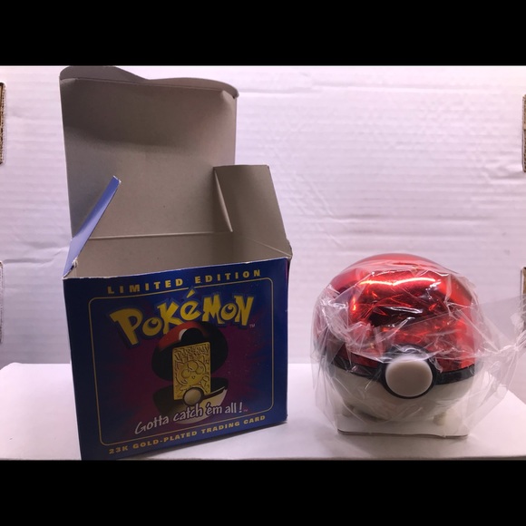 Nintendo Other - Limited Edition Jigglypuff Gold Played Card